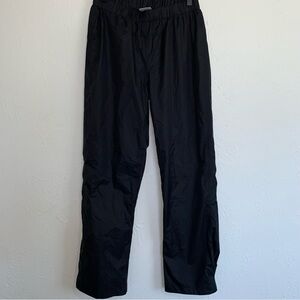 Columbia Omni-tech black windbreaker sweats S
